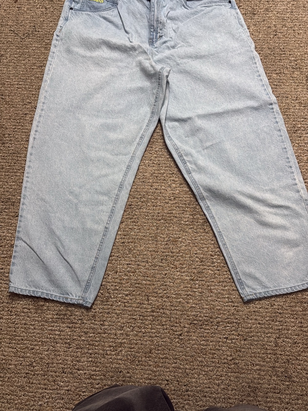 Empyre Men's Relaxed Light Wash Jeans